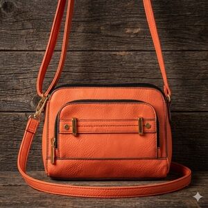 Joe Boxer small cross body. 🥀